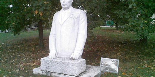 Staty föreställande Leonid Brezjnev (Foto: Public domain via Wikimedia Commons)